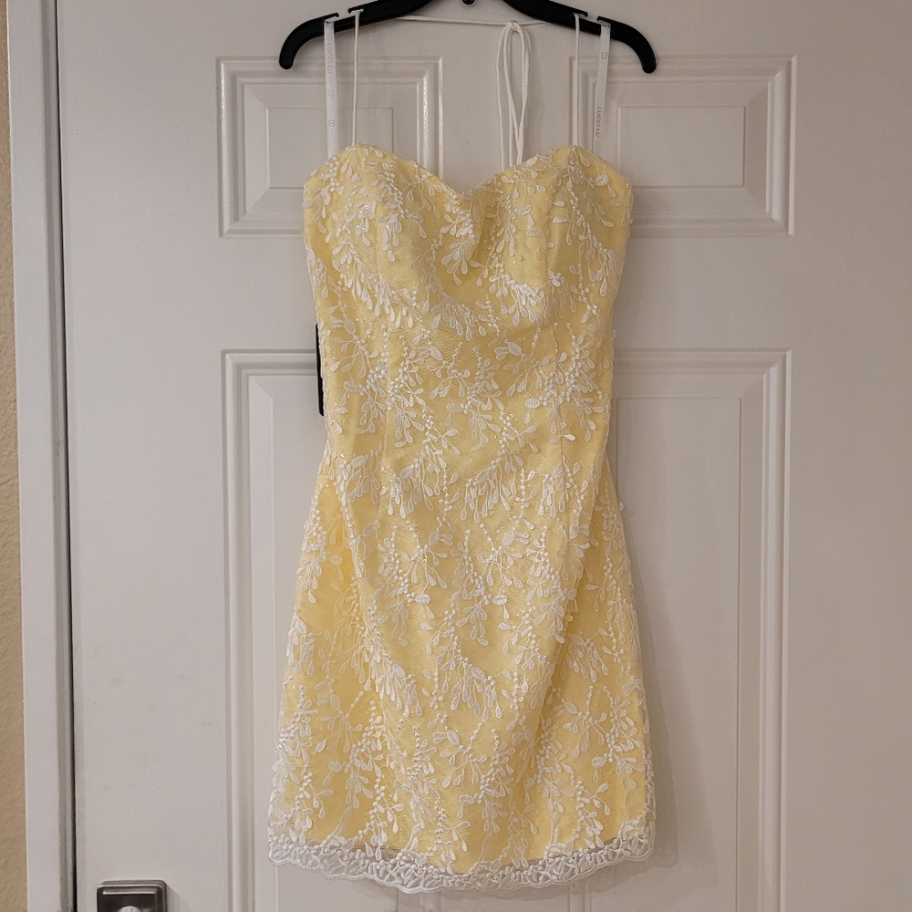 Lucci Lu Yellow 3D Floral Sequin Lace Backless Mini Dress